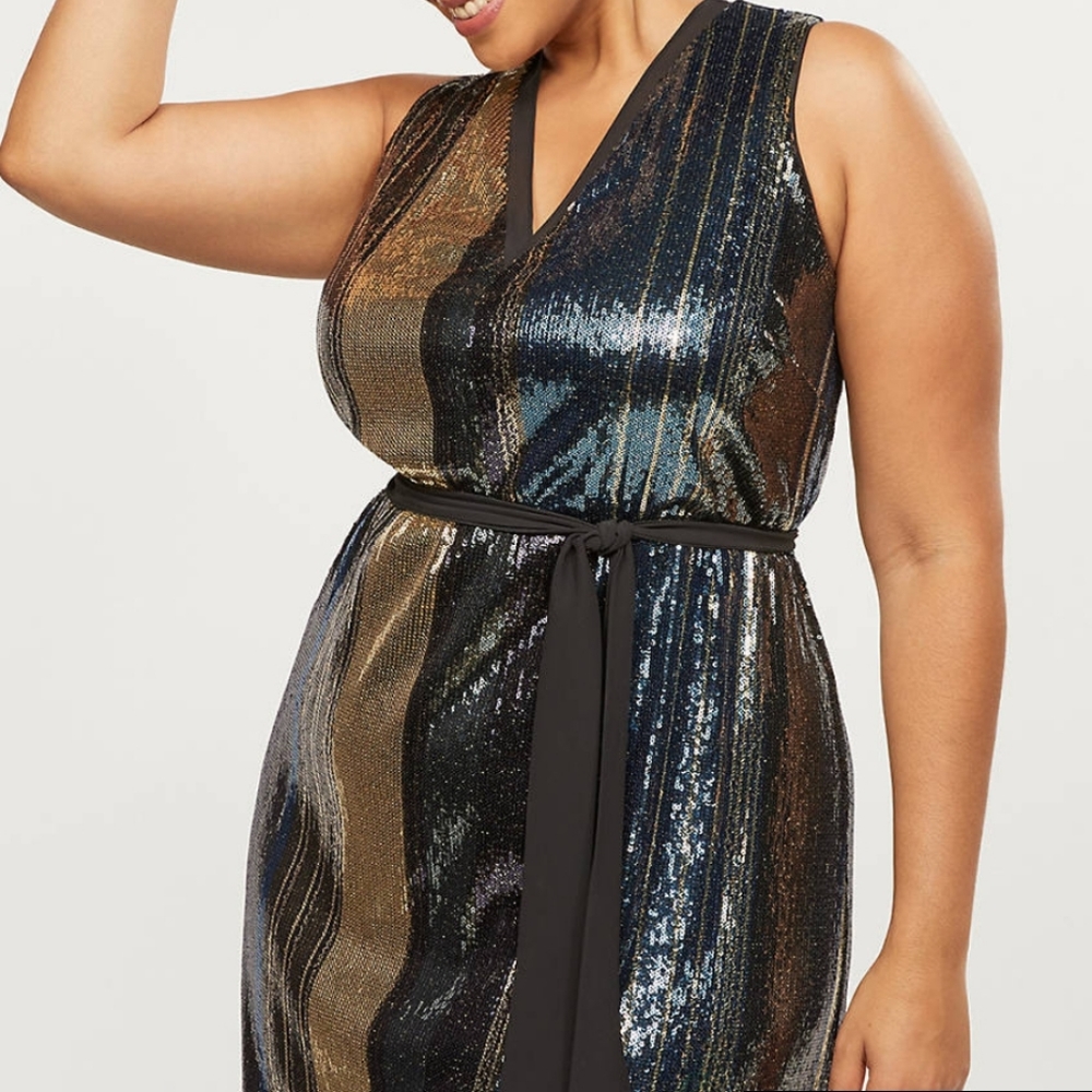 ๐NWT๐ Sequin Dress - Picture 1 of 3